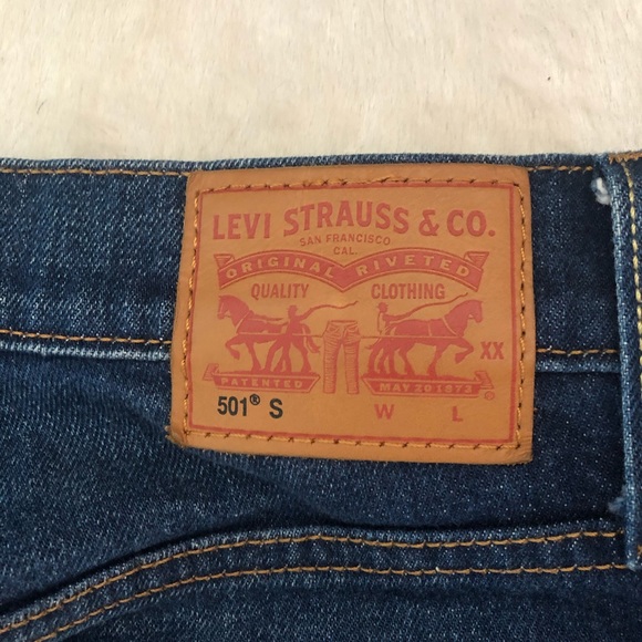 Levi’s button fly high rise jeans - Picture 4 of 5